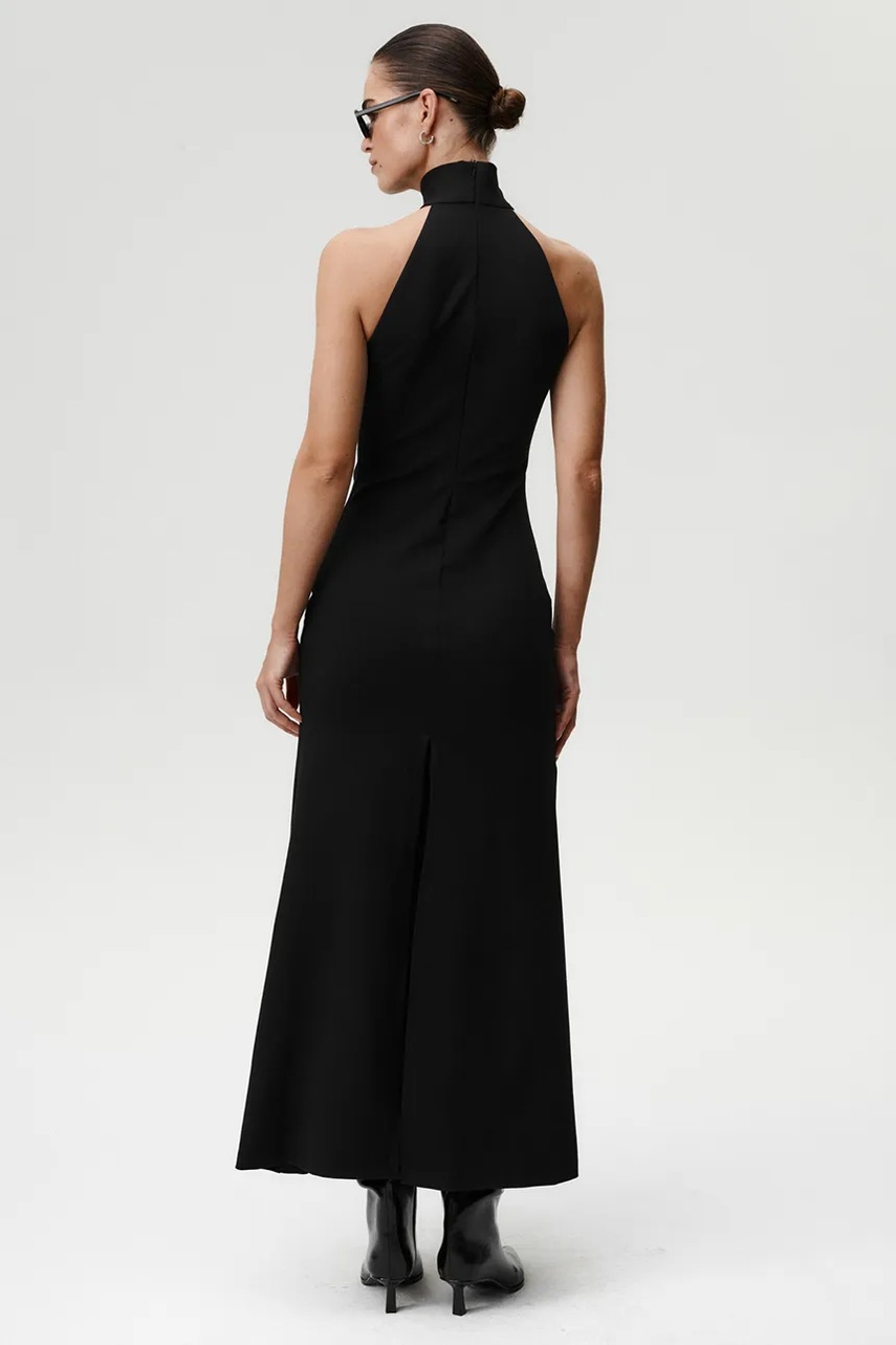 Сукня Undress Code колір чорний maxi розкльошена 1064