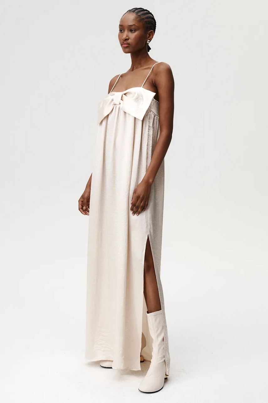 Сукня Undress Code колір бежевий maxi oversize 1038