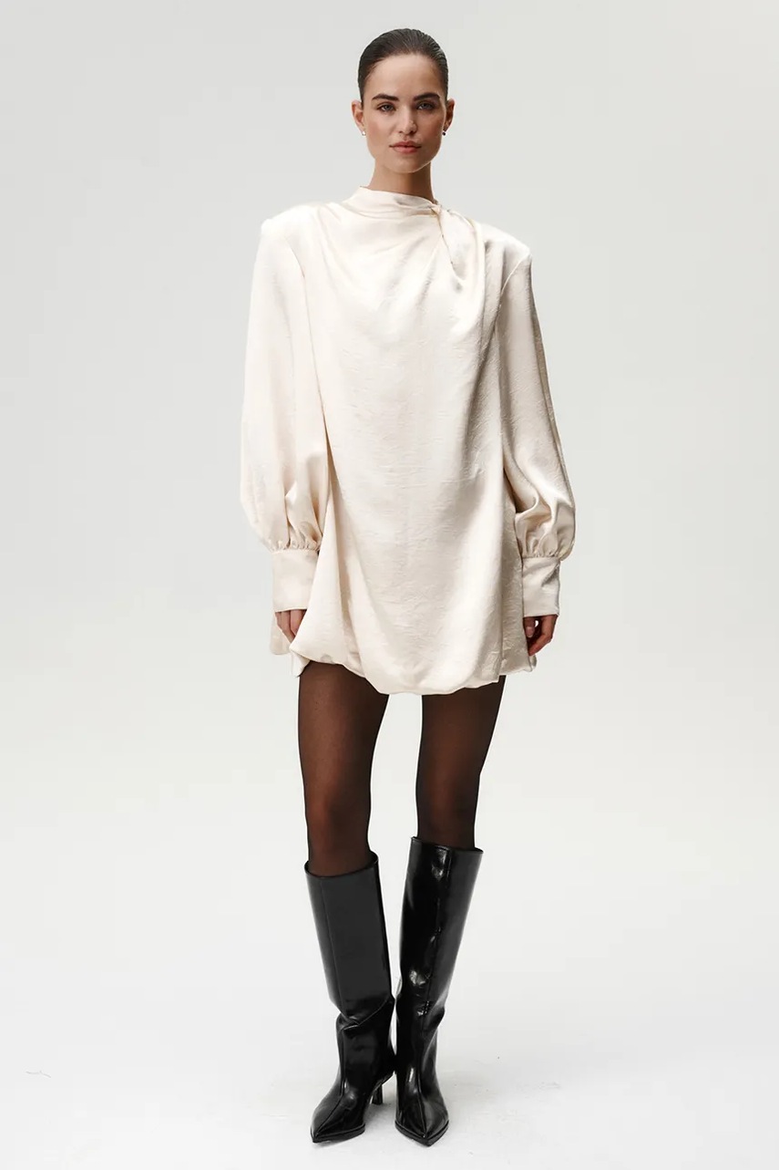 Сукня Undress Code колір бежевий mini oversize 1040