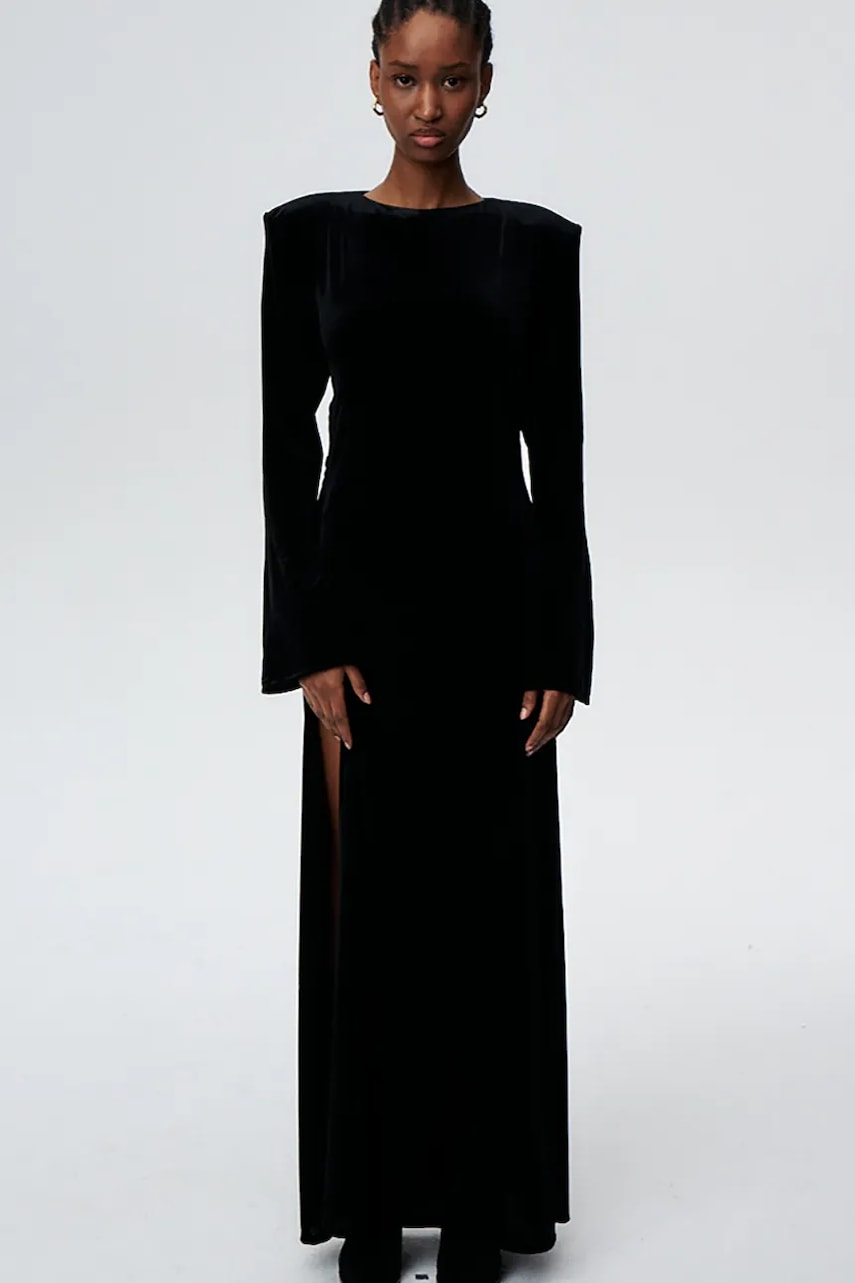 Undress Code rochie de catifea culoarea negru, maxi, evazați, 601