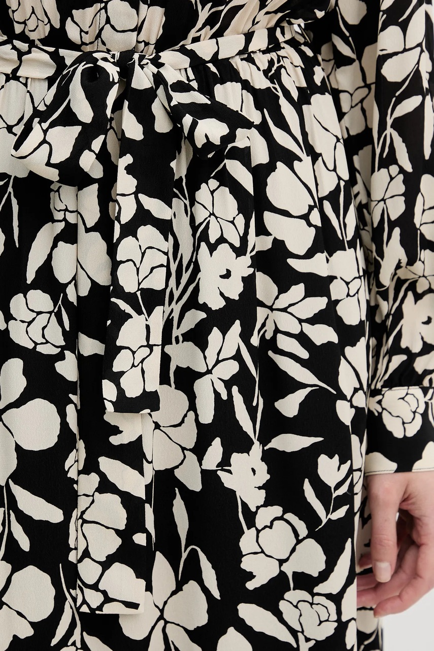 Сукня United Colors of Benetton колір бежевий midi розкльошена 40IGDV0C1