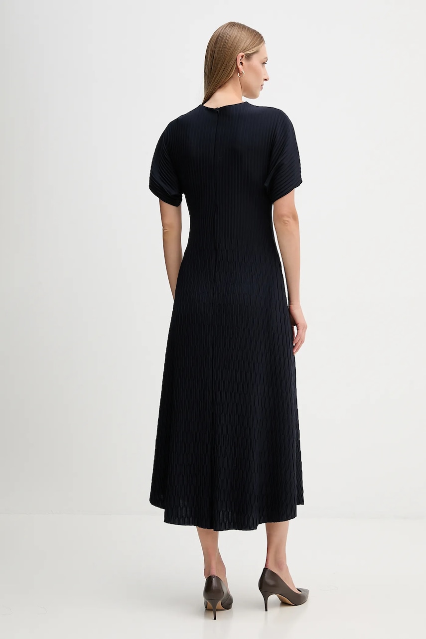 Šaty Sandro Ferrone