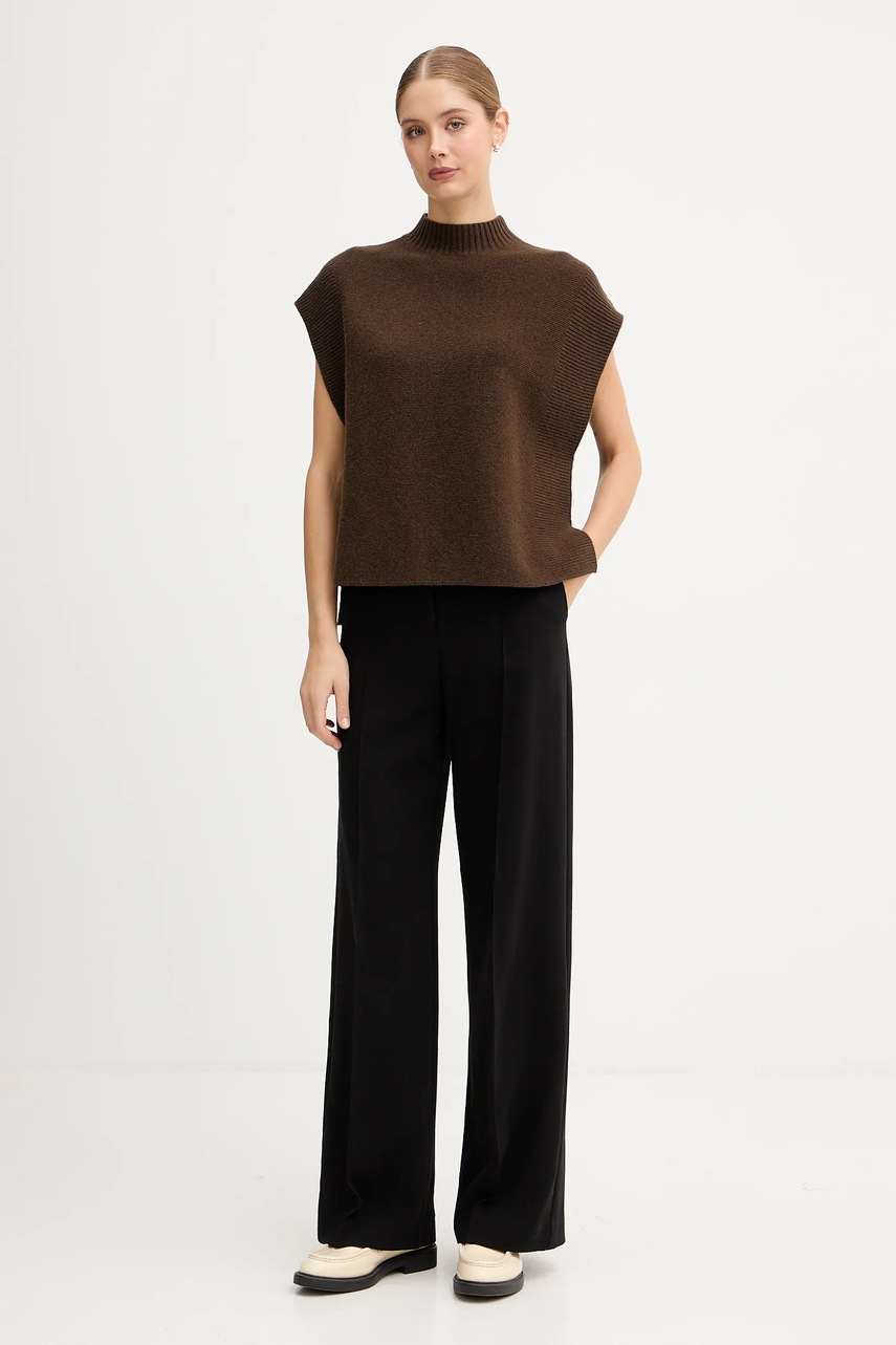 Жилет с добавлением шерсти United Colors of Benetton цвет коричневый с полугольфом 1244D10EF