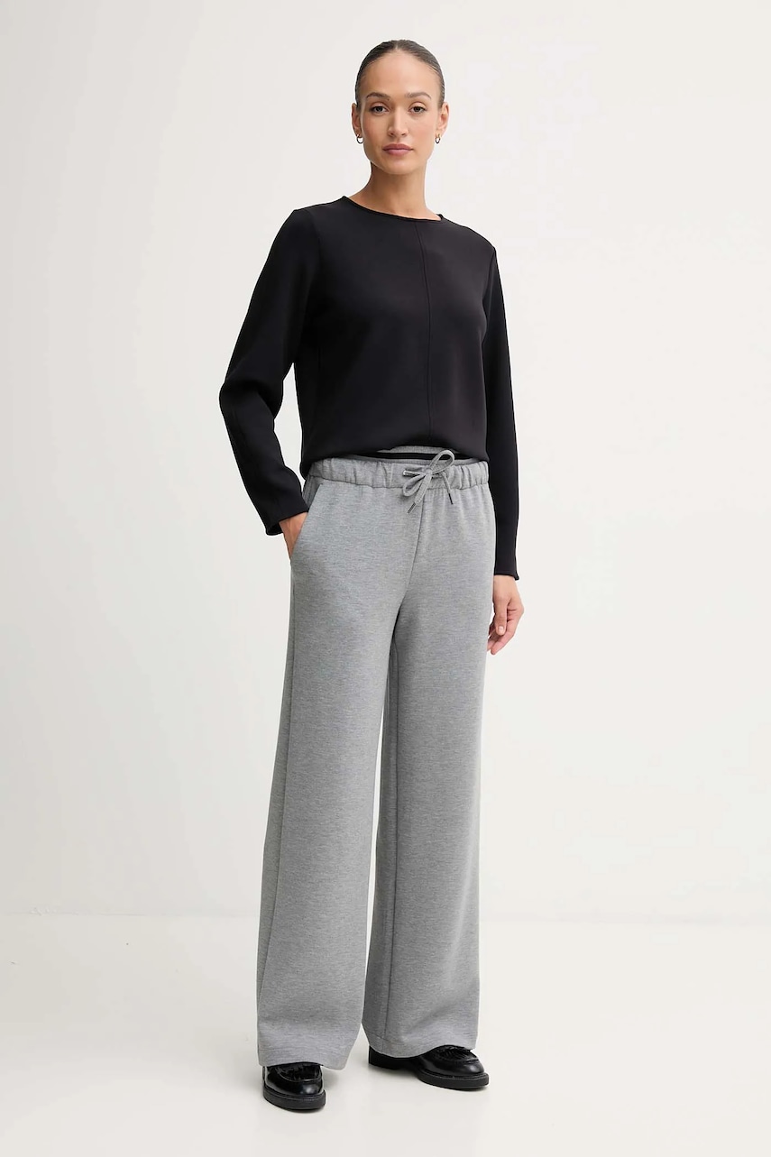 Кофта United Colors of Benetton цвет чёрный однотонная 3QAFD10AU Кофта United Colors of Benetton цвет чёрный однотонная 3QAFD10AU