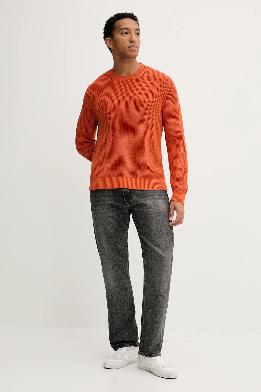 Хлопковый свитер Tommy Jeans цвет оранжевый  DM0DM22098