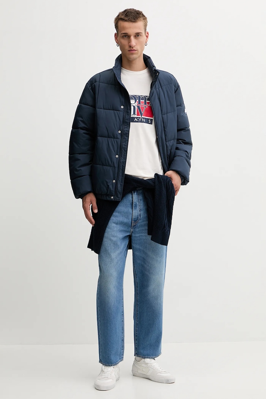 Хлопковый свитер Tommy Jeans цвет синий лёгкий DM0DM22101 Хлопковый свитер Tommy Jeans цвет синий лёгкий DM0DM22101