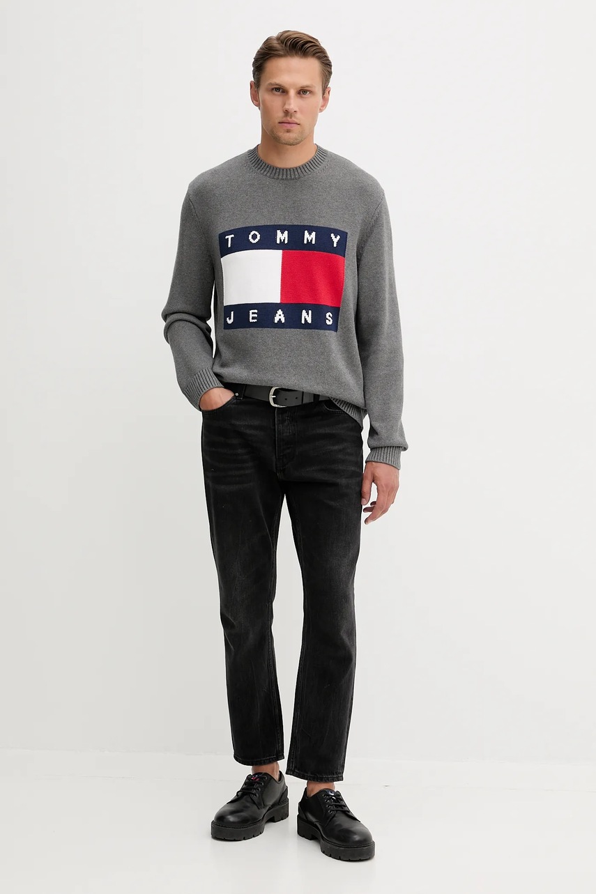 Хлопковый свитер Tommy Jeans цвет серый лёгкий DM0DM22105 Хлопковый свитер Tommy Jeans цвет серый лёгкий DM0DM22105