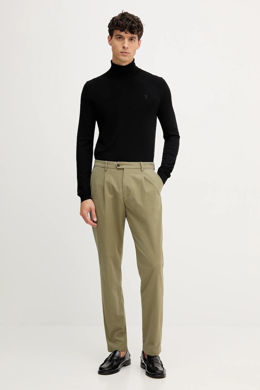 Свитер Trussardi цвет чёрный лёгкий с гольфом M0178000019N Свитер Trussardi цвет чёрный лёгкий с гольфом M0178000019N