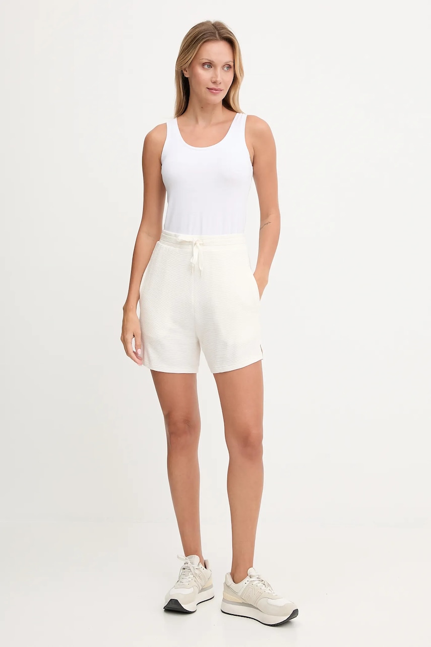 Шорты BOSS цвет белый однотонные высокая посадка 50545617 Шорты BOSS цвет белый однотонные высокая посадка 50545617