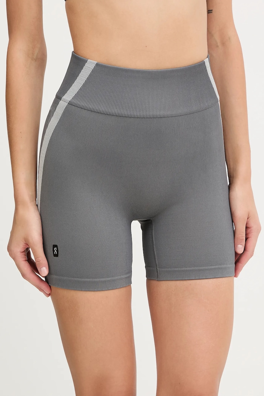 ON running pantaloni scurți de yoga Studio culoarea gri, cu imprimeu, high waist, 1WF10360962