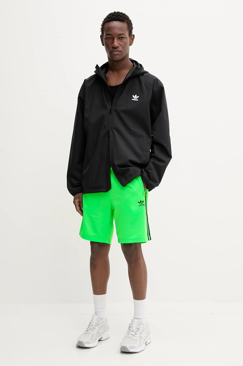 Шорты adidas Originals Firebird цвет зелёный JY1340