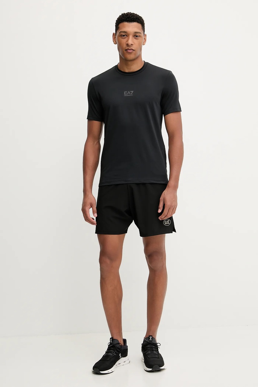 Тренировочные шорты EA7 Emporio Armani цвет чёрный AF17683.7M000835