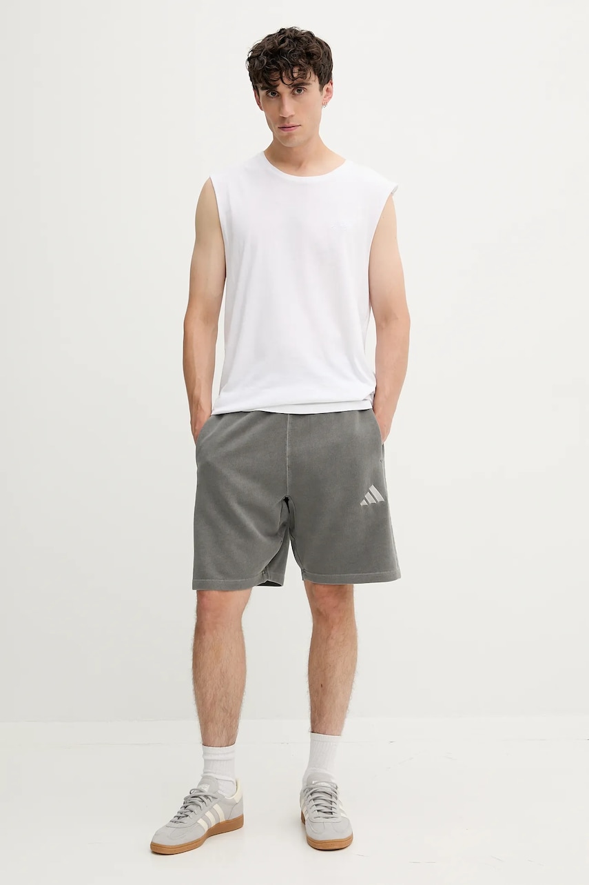 Хлопковые шорты adidas All SZN цвет серый JN0607 Хлопковые шорты adidas All SZN цвет серый JN0607