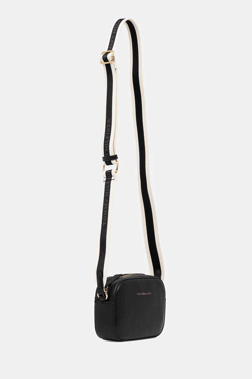 Сумочка Tommy Hilfiger цвет чёрный AW0AW17450