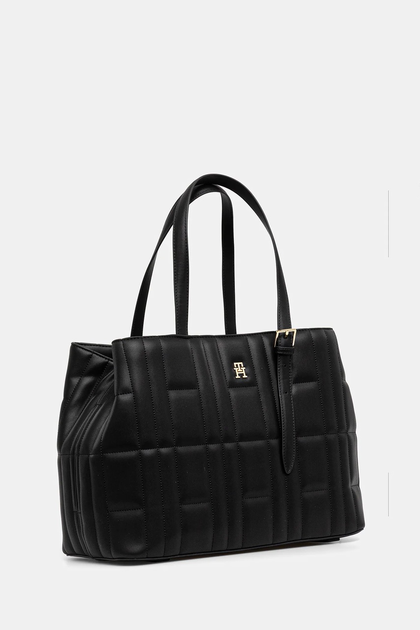 Сумочка Tommy Hilfiger цвет чёрный AW0AW17452