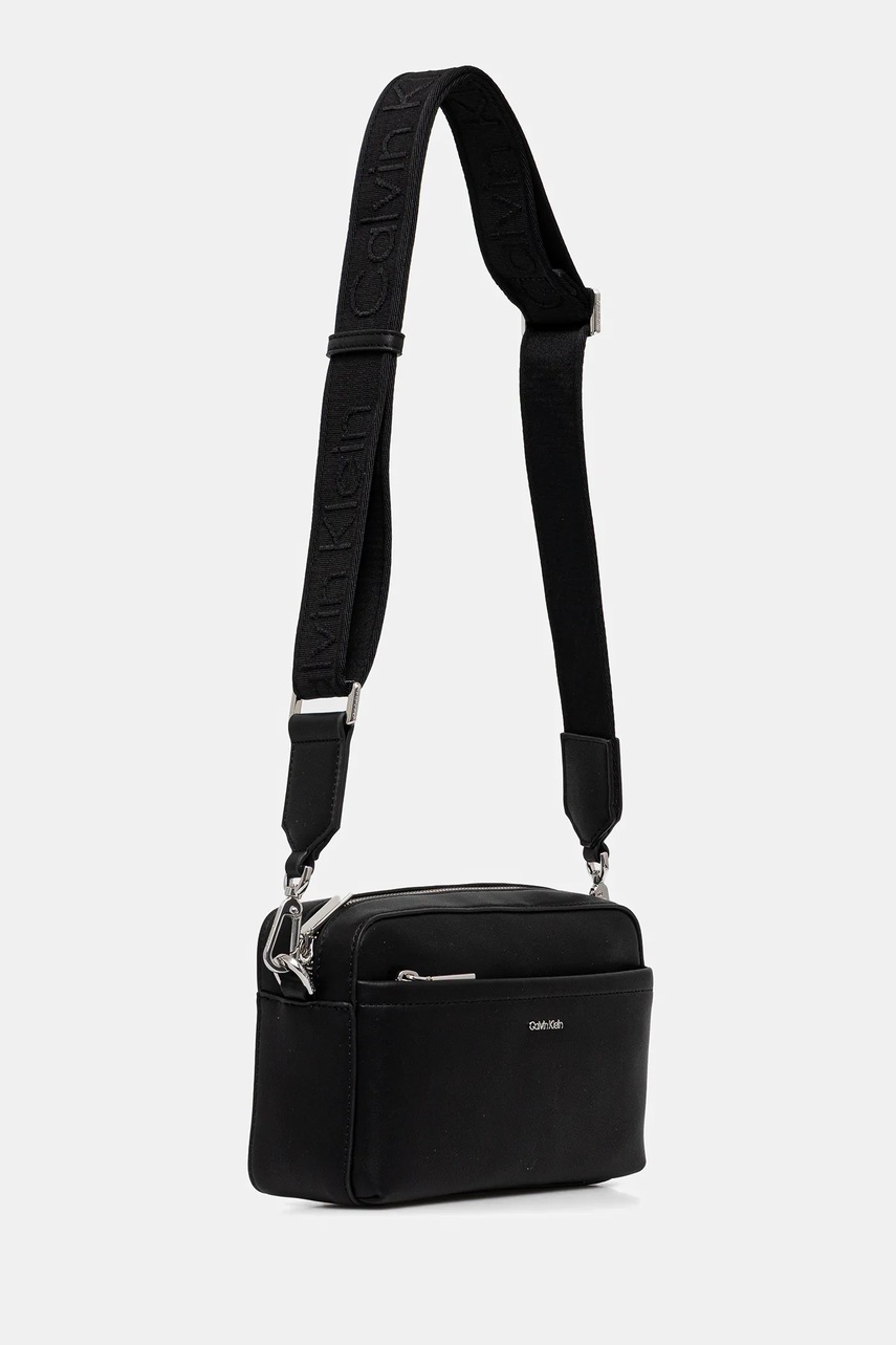 Сумочка Calvin Klein цвет чёрный LV04F3094G Сумочка Calvin Klein цвет чёрный LV04F3094G