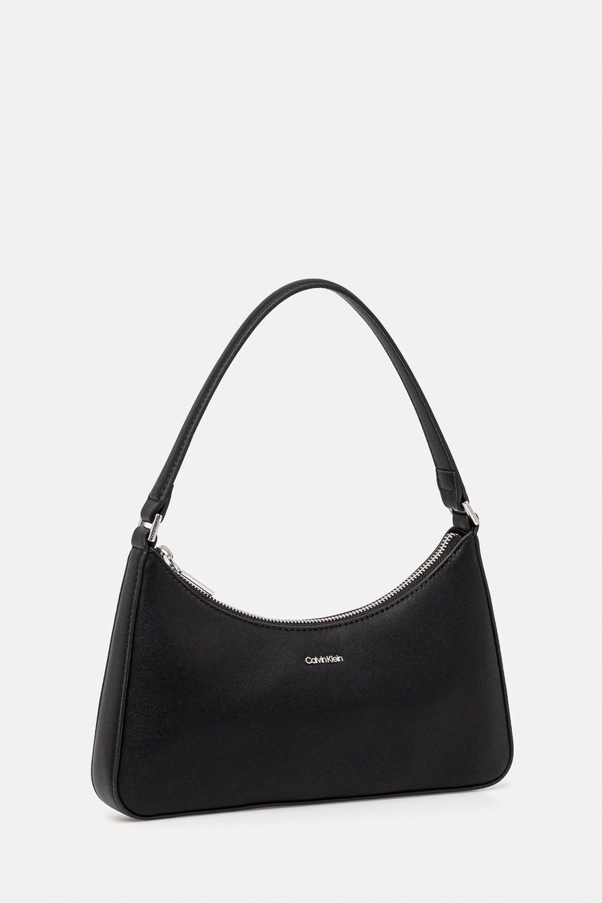 Сумочка Calvin Klein цвет чёрный LV04F3096G Сумочка Calvin Klein цвет чёрный LV04F3096G