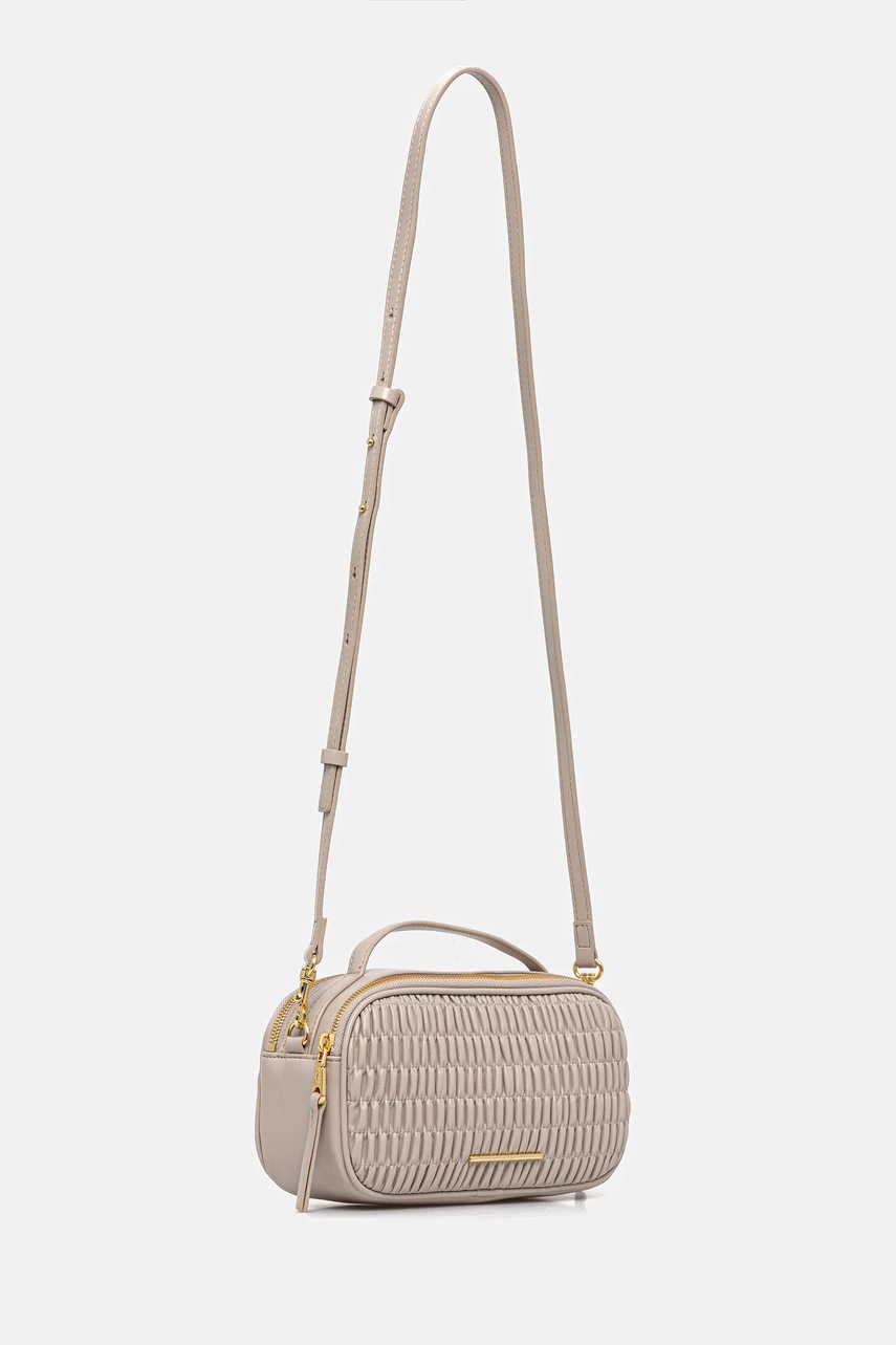 Сумочка Calvin Klein цвет бежевый LV04K3184G Сумочка Calvin Klein цвет бежевый LV04K3184G