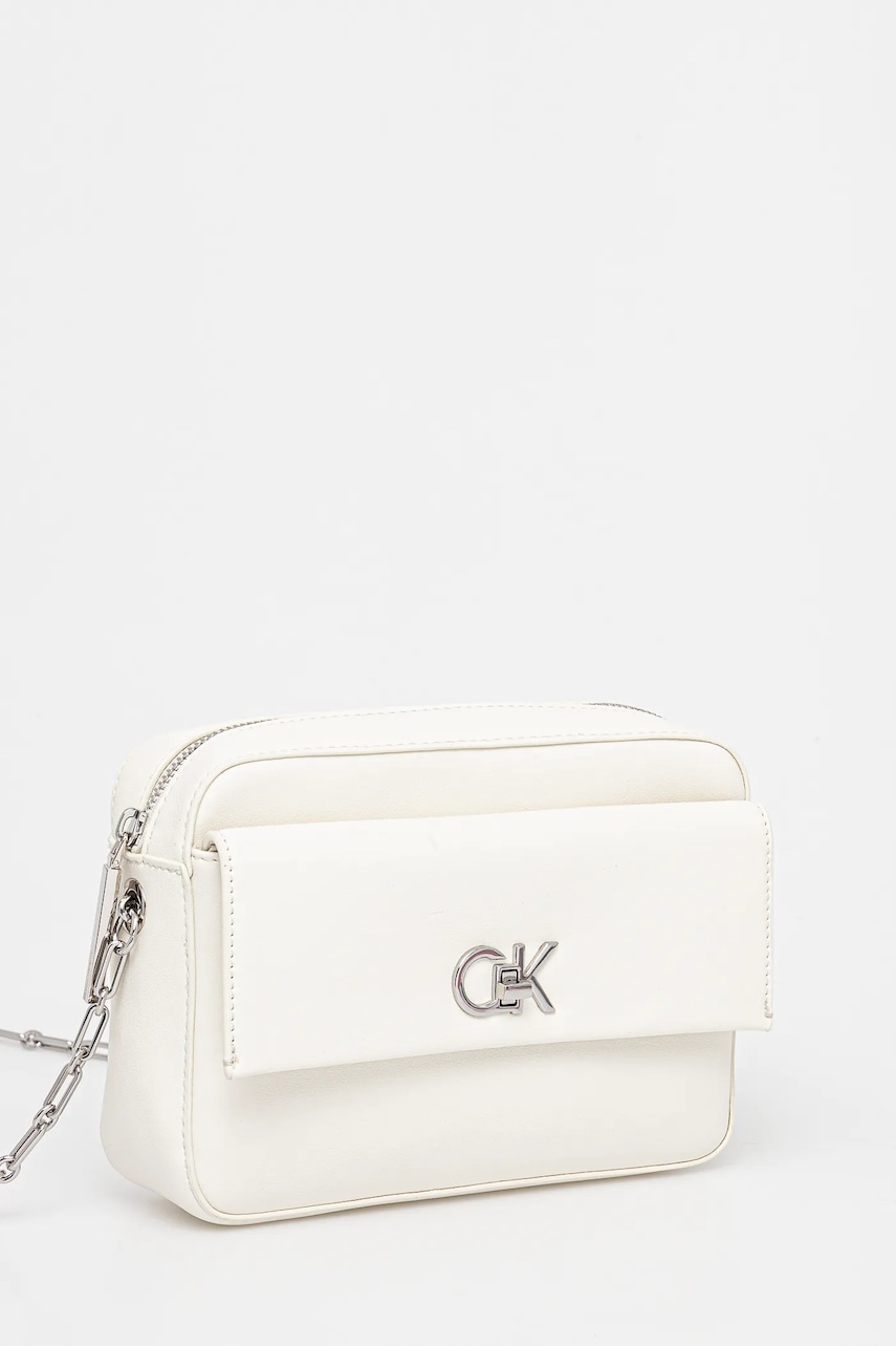 Сумочка Calvin Klein цвет бежевый LV04F3102G Сумочка Calvin Klein цвет бежевый LV04F3102G
