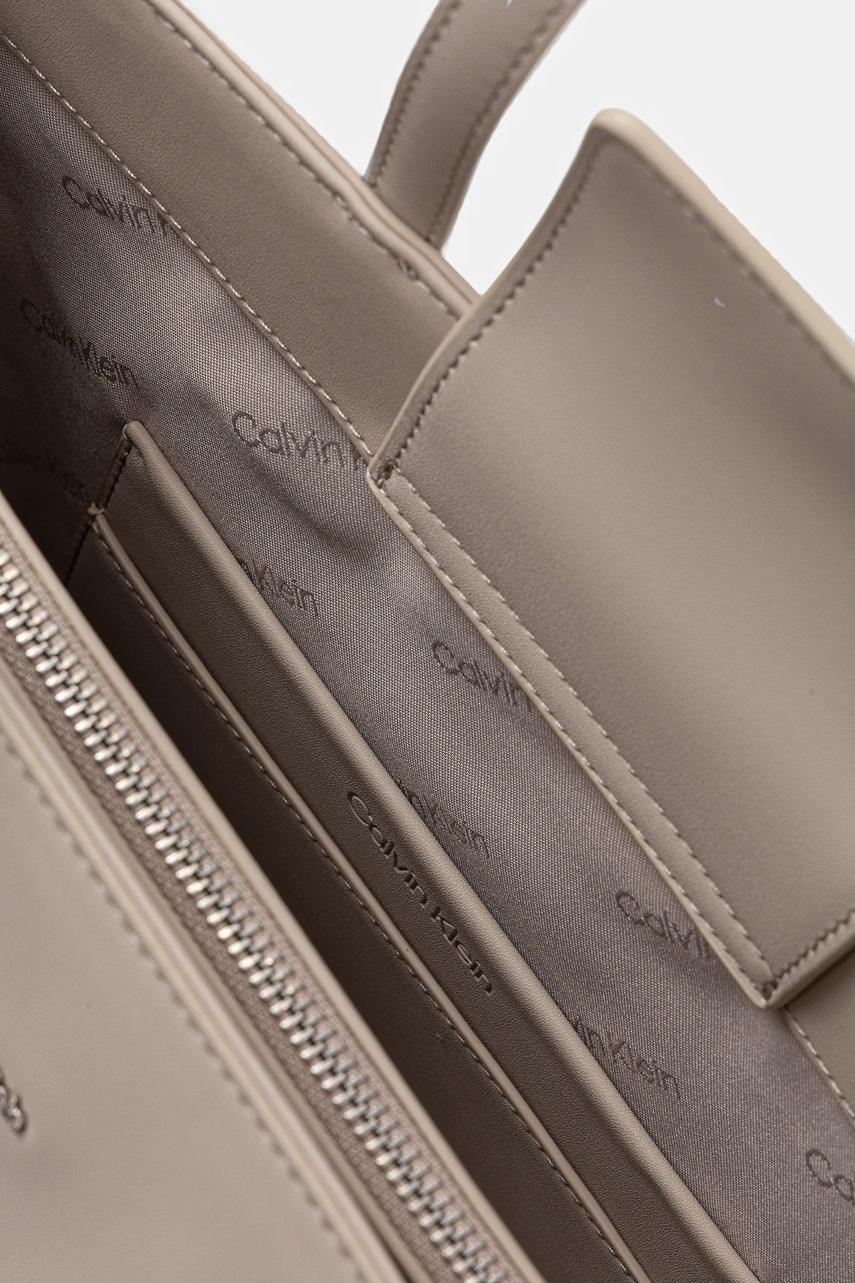 Τσάντα Calvin Klein φωτογραφία