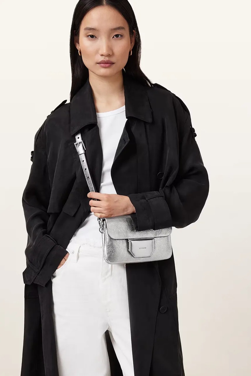 Δερμάτινη τσάντα AllSaints JUPITER χρώμα: ασημί, W331XC φωτογραφία