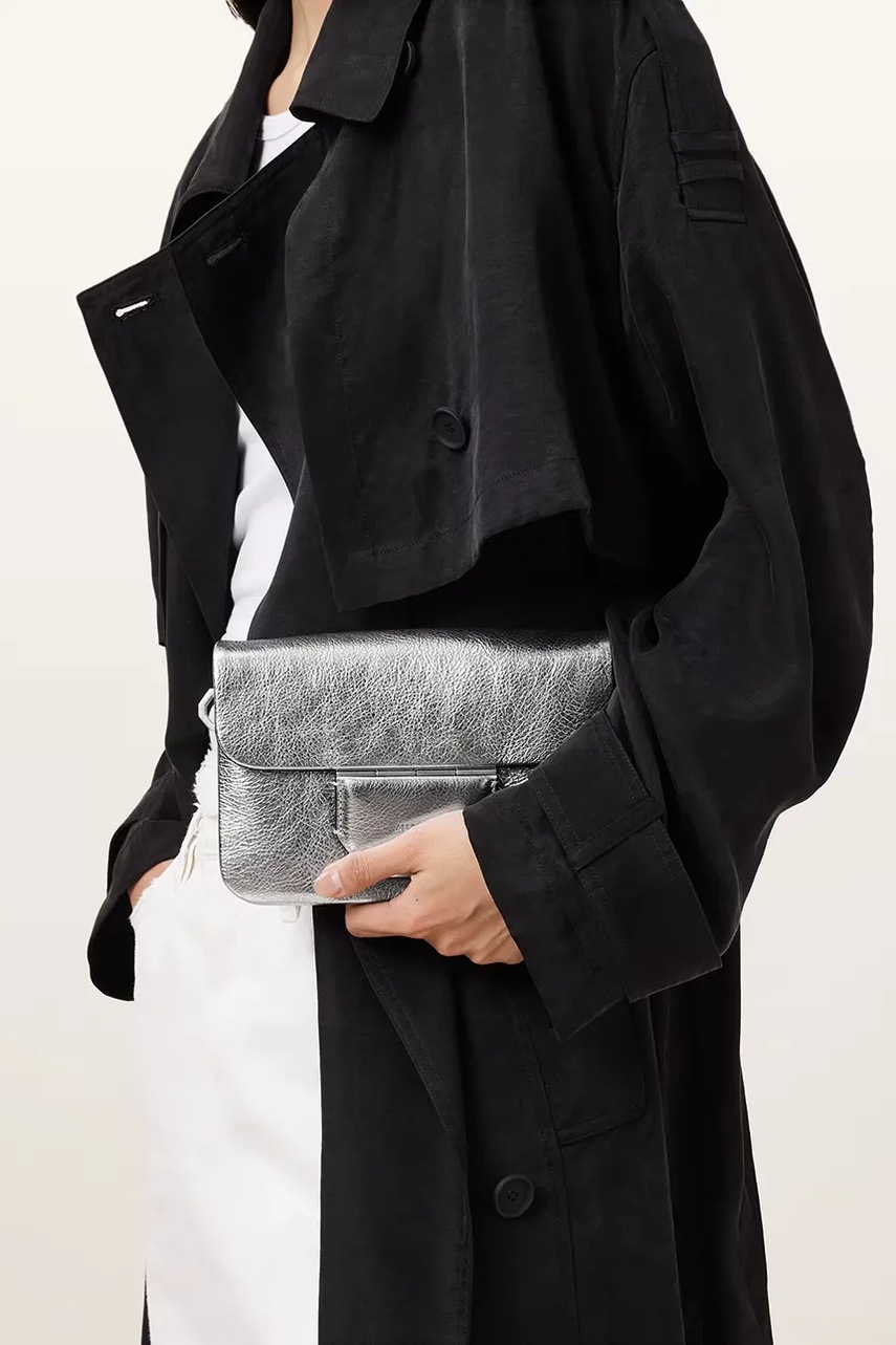 Δερμάτινη τσάντα AllSaints JUPITER χρώμα: ασημί, W331XC φωτογραφία