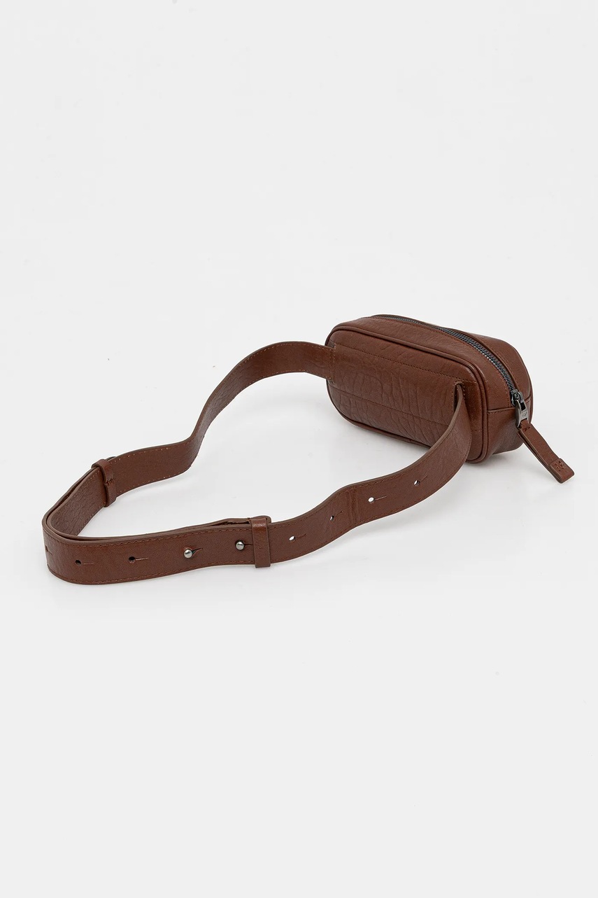 Δερμάτινη τσάντα φάκελος Weekend Max Mara CISA χρώμα: καφέ, 2525516105600 φωτογραφία