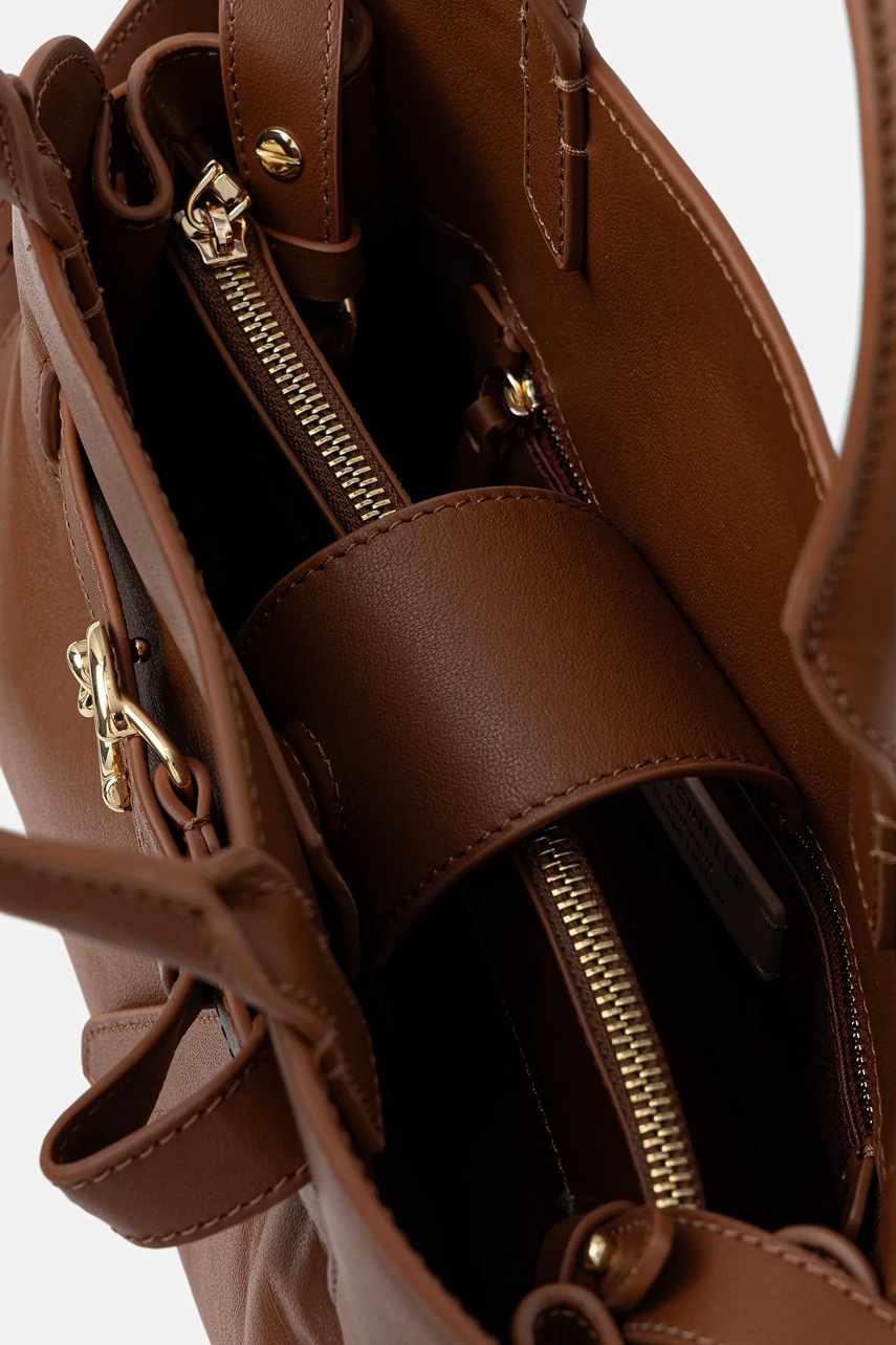 Kožená kabelka Coccinelle SABINE (obrázek 5)