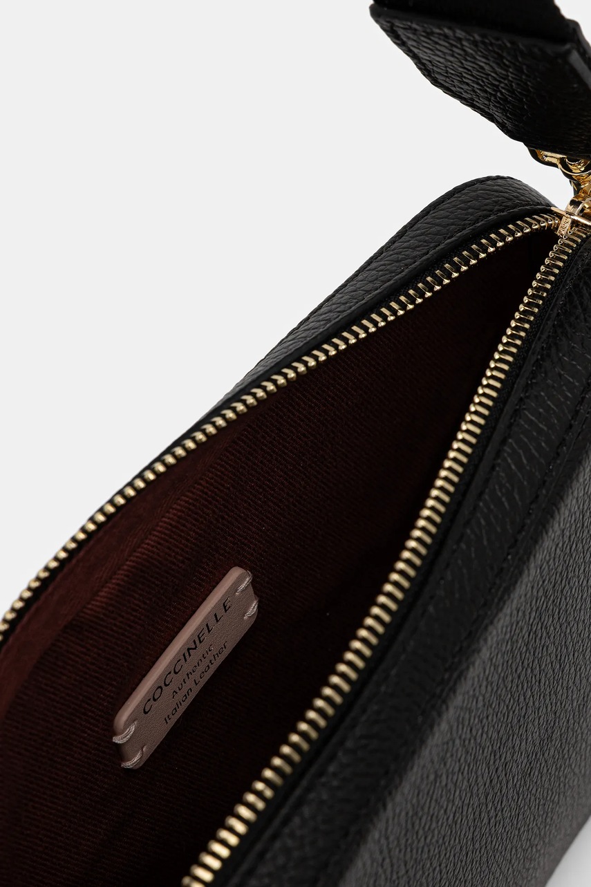 Δερμάτινη τσάντα Coccinelle TEBE φωτογραφία