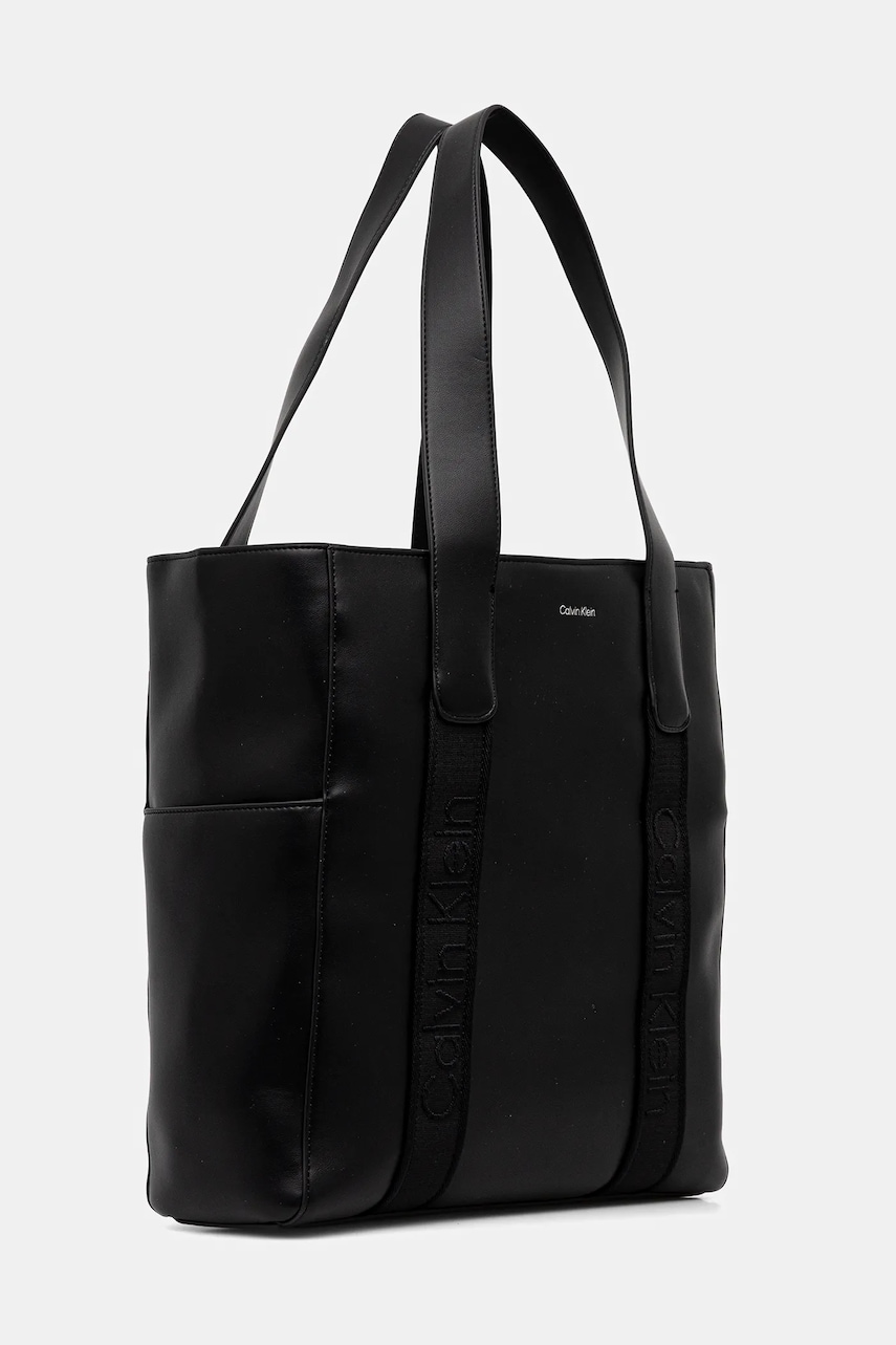 Сумочка Calvin Klein цвет чёрный LV04F3289G Сумочка Calvin Klein цвет чёрный LV04F3289G