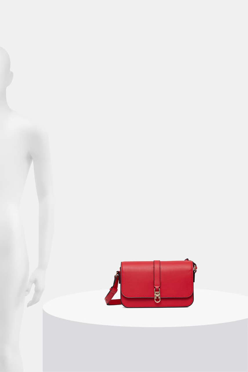 Tommy Hilfiger kabelka přes rameno dámská z imitace kůže (obrázek 6)