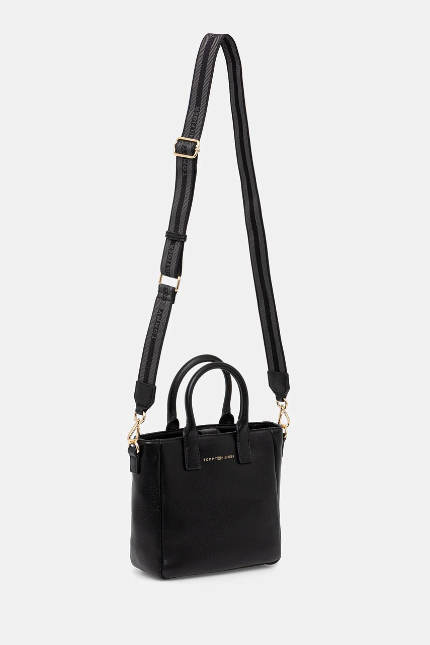 Сумочка Tommy Hilfiger цвет чёрный AW0AW17861