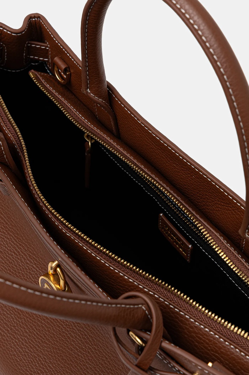 Δερμάτινη τσάντα Tommy Hilfiger χρώμα: καφέ, AW0AW17925 φωτογραφία