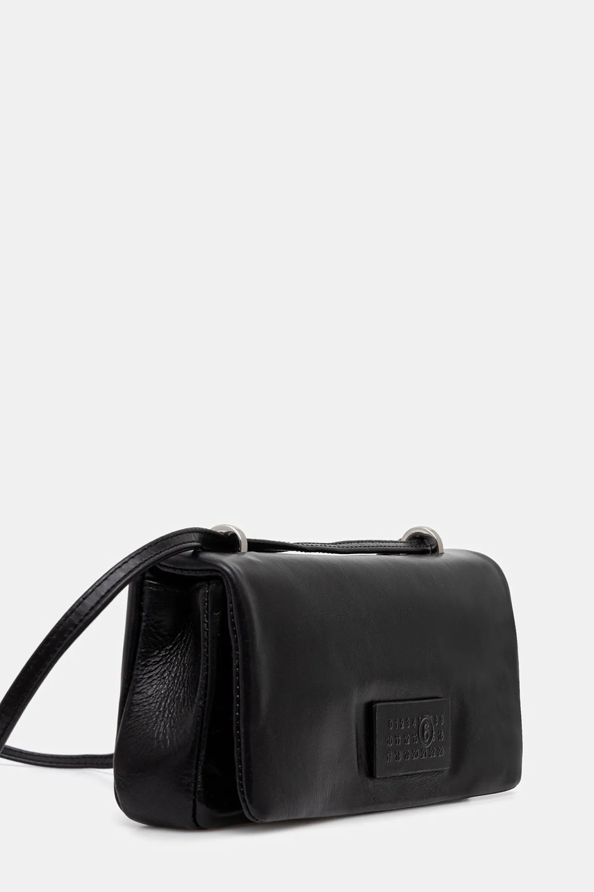 Кожаная сумочка MM6 Maison Margiela цвет чёрный SB5ZH0022.P7187.T8013