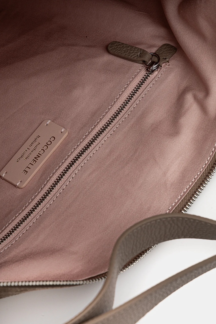 Δερμάτινη τσάντα Coccinelle ELINOR χρώμα: μπεζ, E1.TL6.12.01.01 φωτογραφία