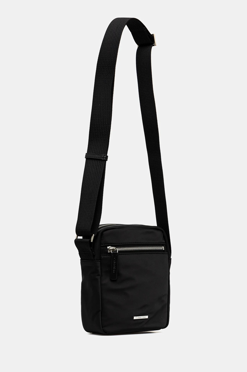 Сумка Calvin Klein цвет чёрный LV04D3176G Сумка Calvin Klein цвет чёрный LV04D3176G