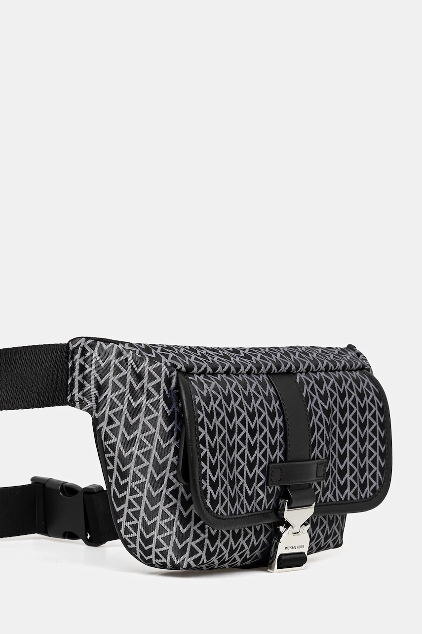 Сумка на пояс Michael Kors ELI цвет чёрный 33T5SEEY5O Сумка на пояс Michael Kors ELI цвет чёрный 33T5SEEY5O