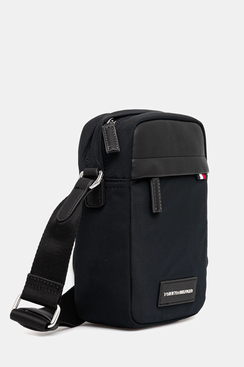 Сумка Tommy Hilfiger цвет чёрный AM0AM13618