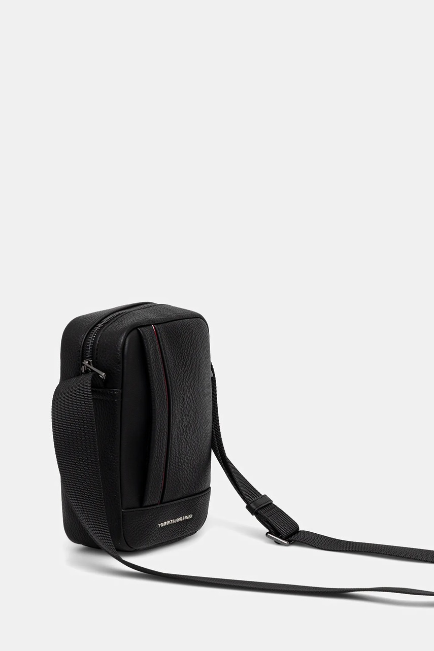 Сумка Tommy Hilfiger цвет чёрный AM0AM13632