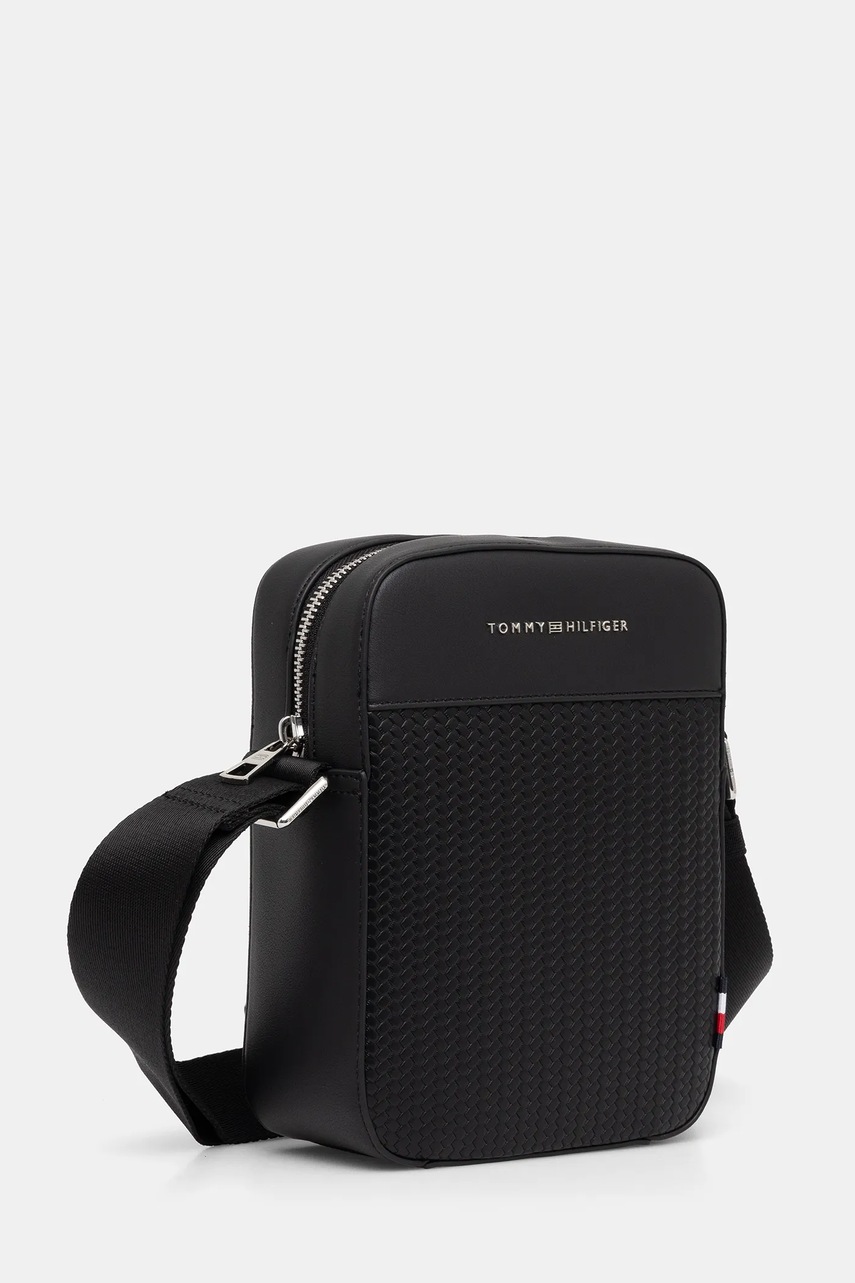 Сумка Tommy Hilfiger цвет чёрный AM0AM13661