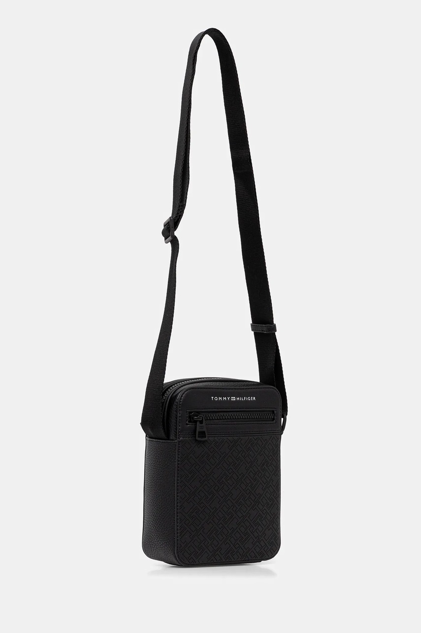 Сумка Tommy Hilfiger цвет чёрный AM0AM13836