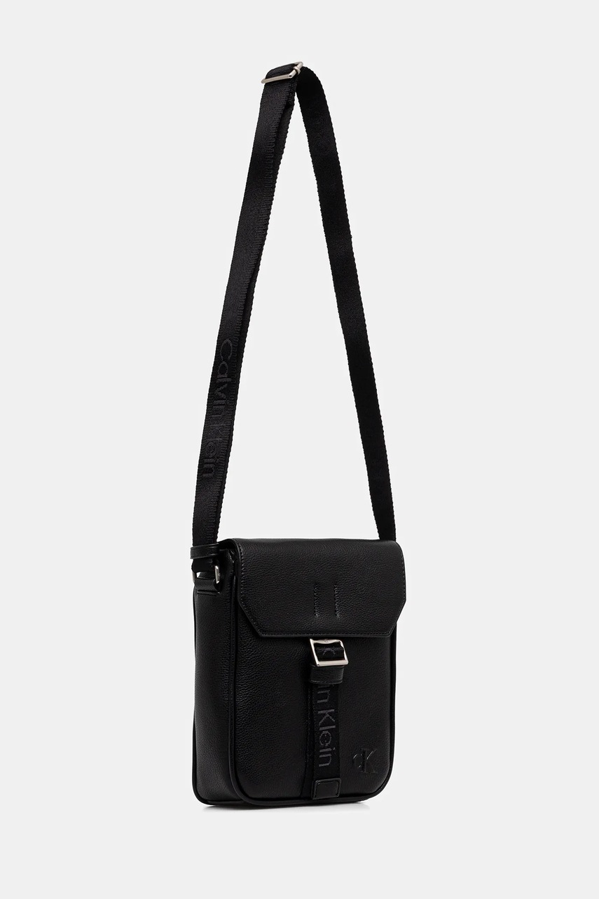 Сумка Calvin Klein цвет чёрный LV04D3131G Сумка Calvin Klein цвет чёрный LV04D3131G