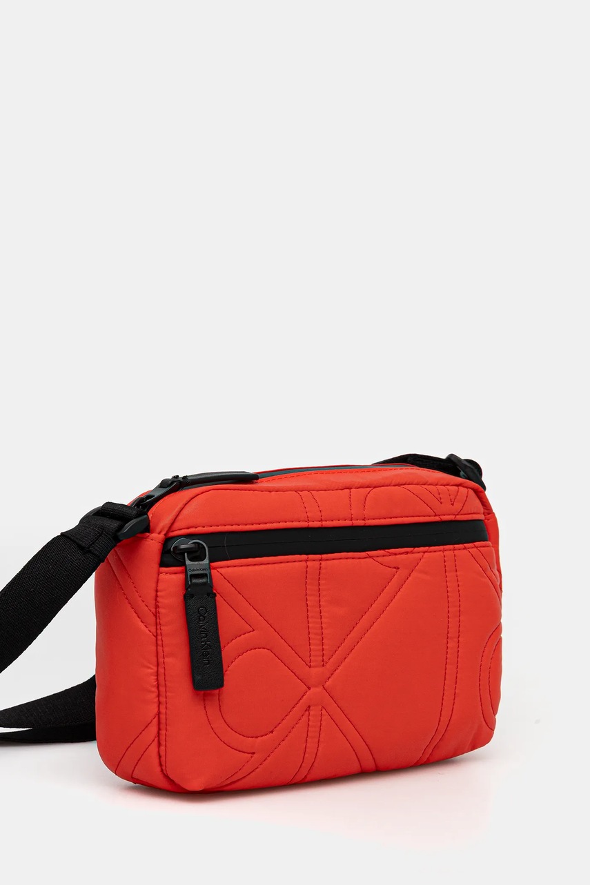 Сумка Calvin Klein цвет красный LV04D3192G Сумка Calvin Klein цвет красный LV04D3192G