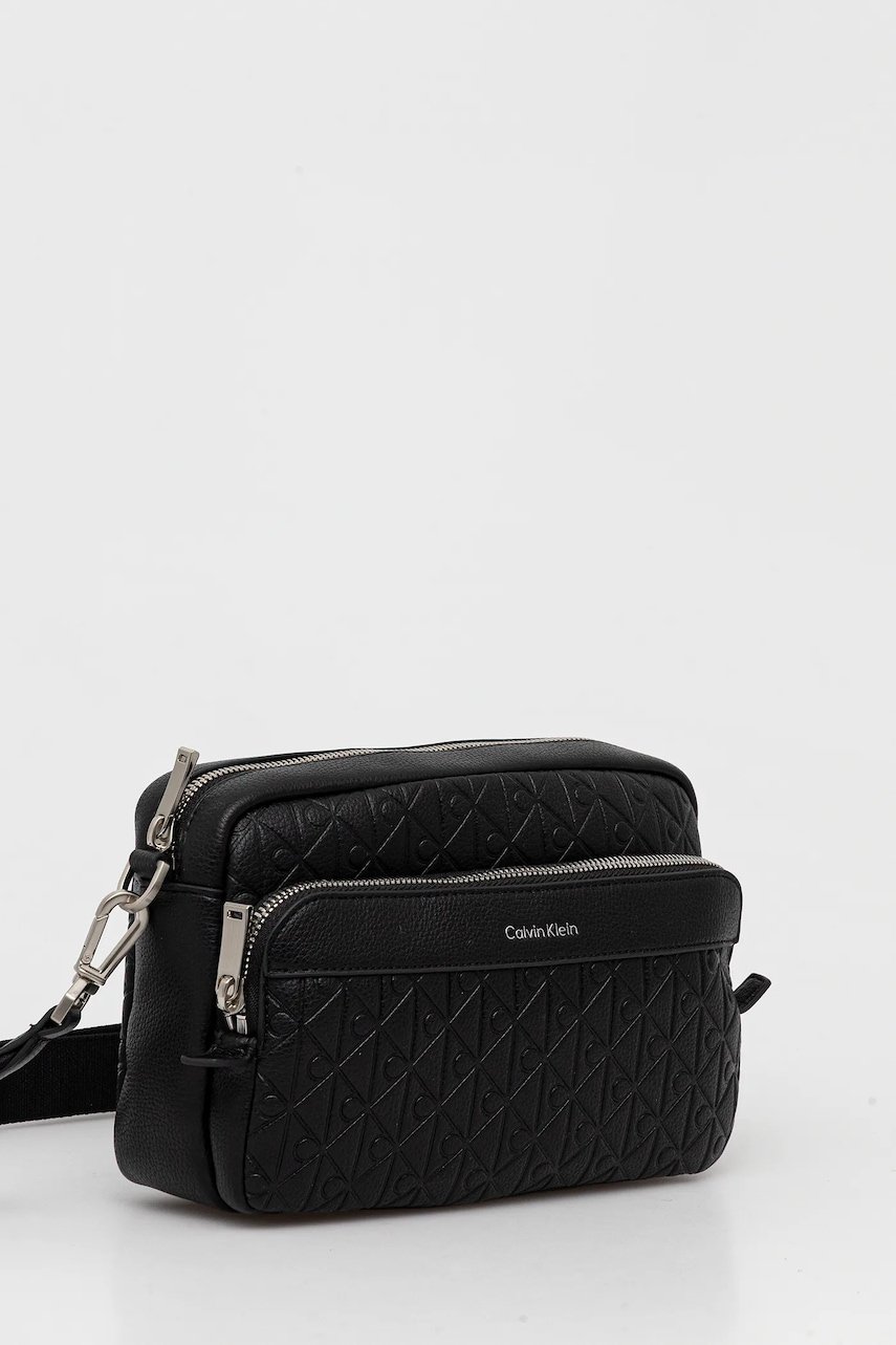 Сумка Calvin Klein цвет чёрный LV04D3203G Сумка Calvin Klein цвет чёрный LV04D3203G