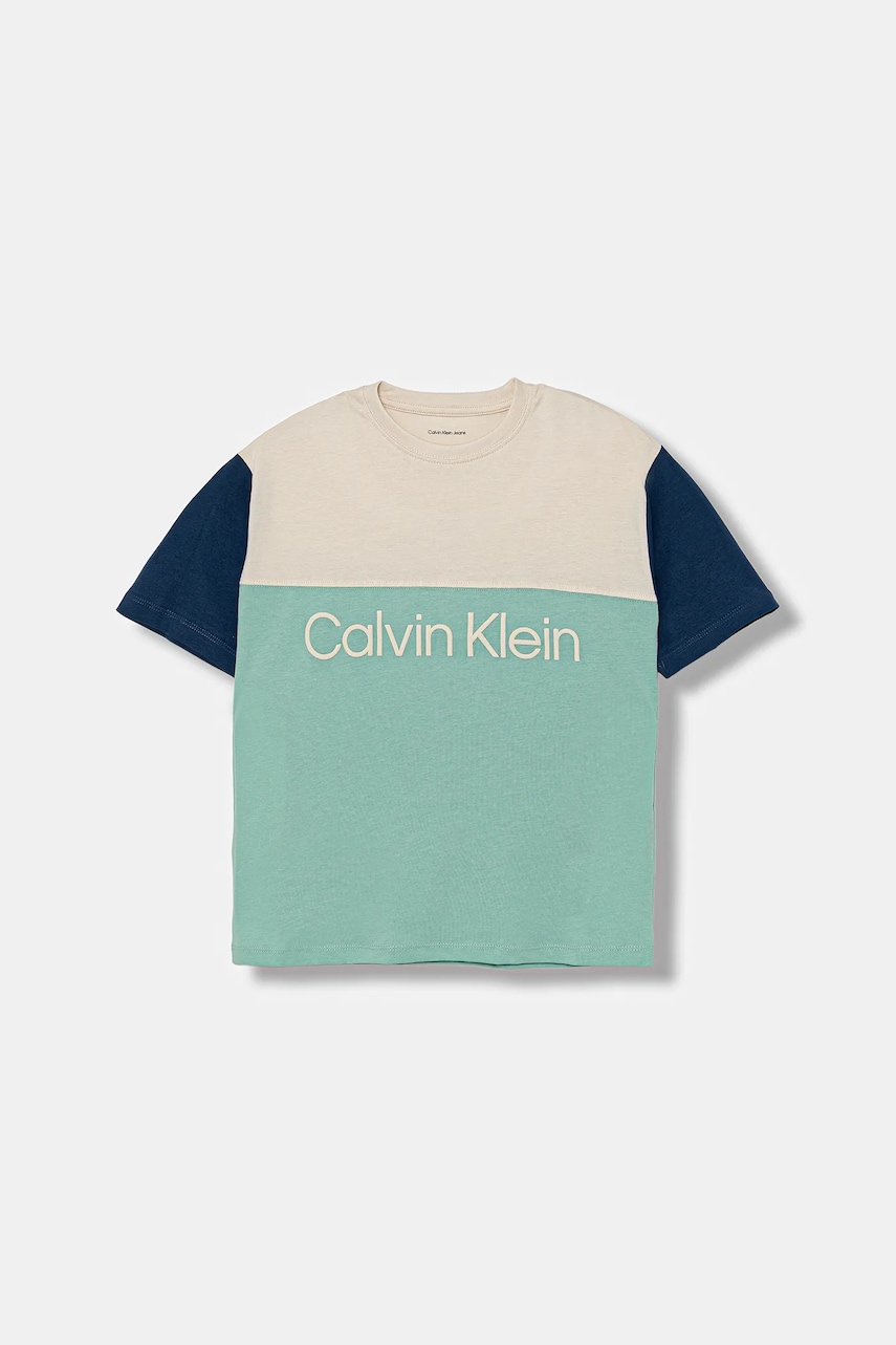 Levně Dětské bavlněné tričko Calvin Klein Jeans tyrkysová barva, s potiskem, IB0IB02528