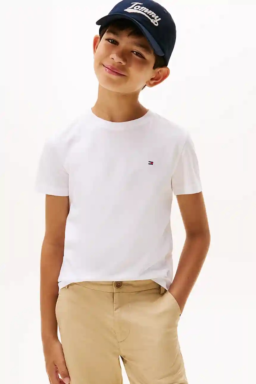 

Детска памучна тениска Tommy Hilfiger в синьо с десен KB0KB06879, Бял