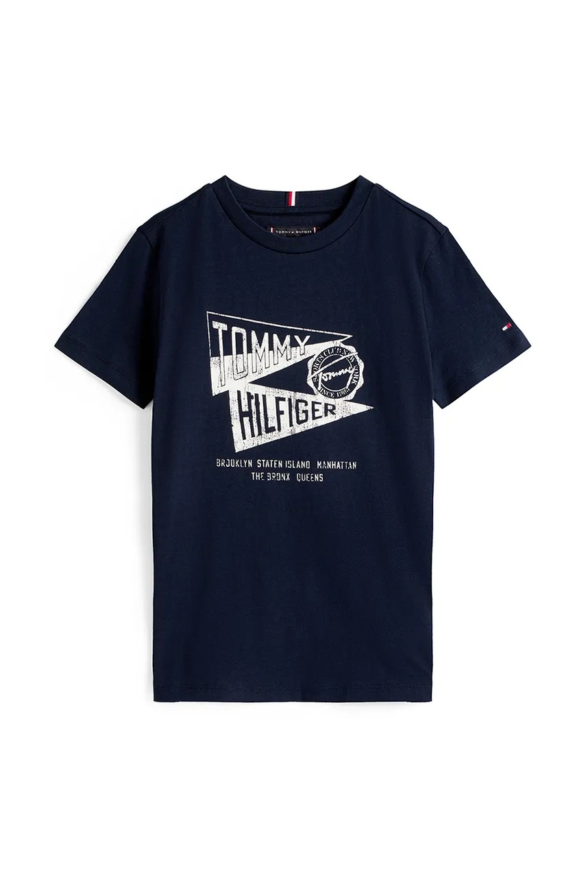 Детская хлопковая футболка Tommy Hilfiger цвет синий с принтом KB0KB09719 Детская хлопковая футболка Tommy Hilfiger цвет синий с принтом KB0KB09719