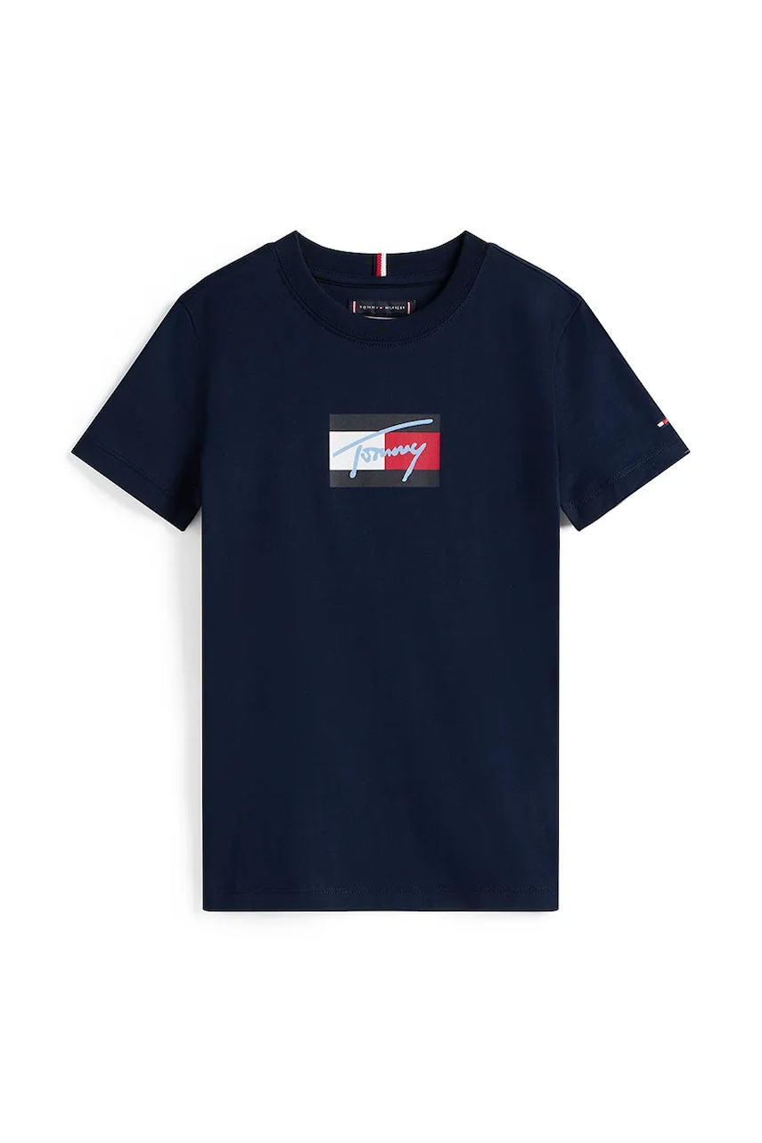 Детская хлопковая футболка Tommy Hilfiger цвет синий с принтом KB0KB09725 Детская хлопковая футболка Tommy Hilfiger цвет синий с принтом KB0KB09725