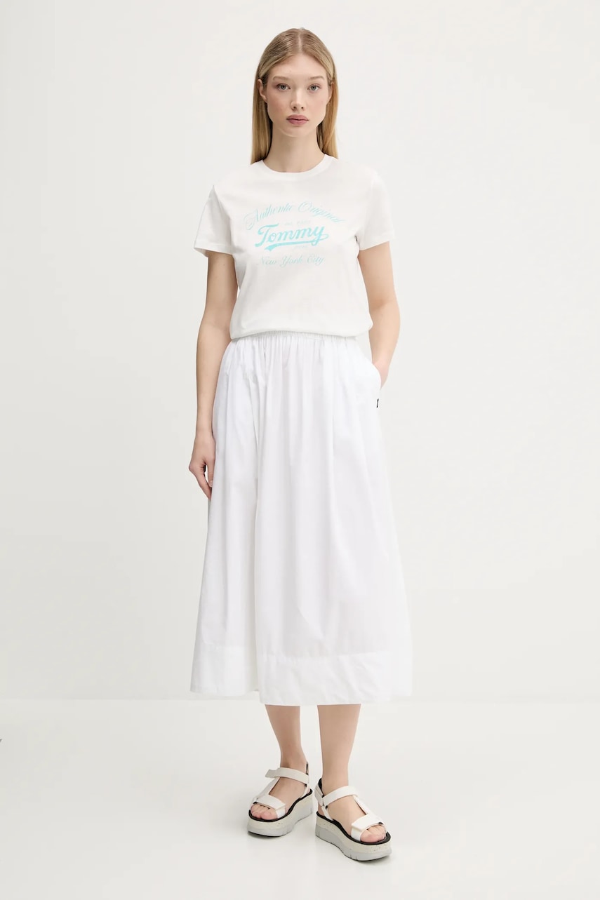 Футболка Tommy Jeans цвет белый DW0DW21404 Футболка Tommy Jeans цвет белый DW0DW21404