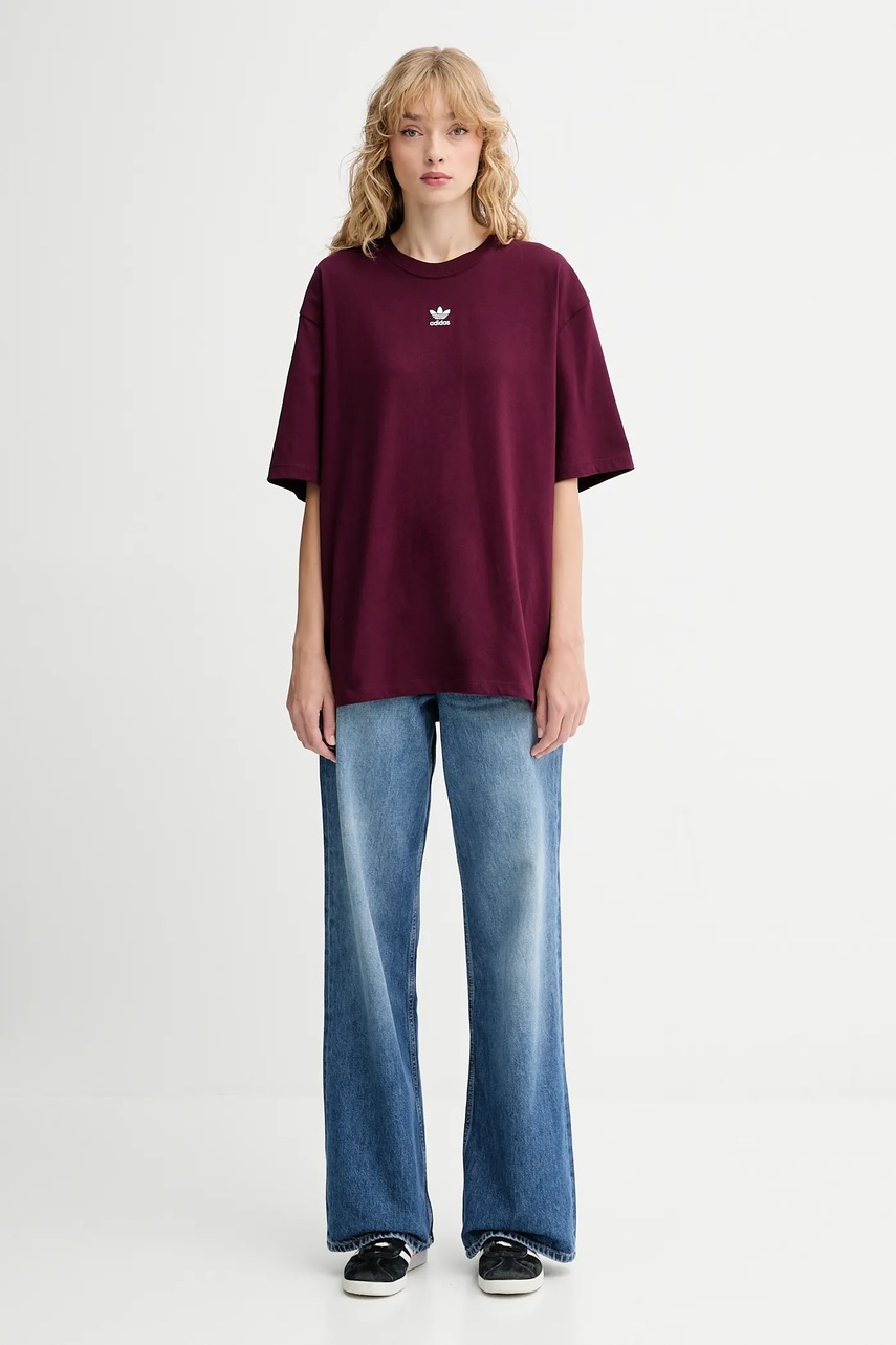 Хлопковая футболка adidas Originals Boyfriend Tee цвет бордовый KW1906